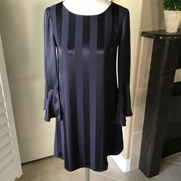 NEW Cremieux XS Navy Blue Selina Satin Striped Tulip Dress Bell Sleeves Elegant - Picture 7 of 14